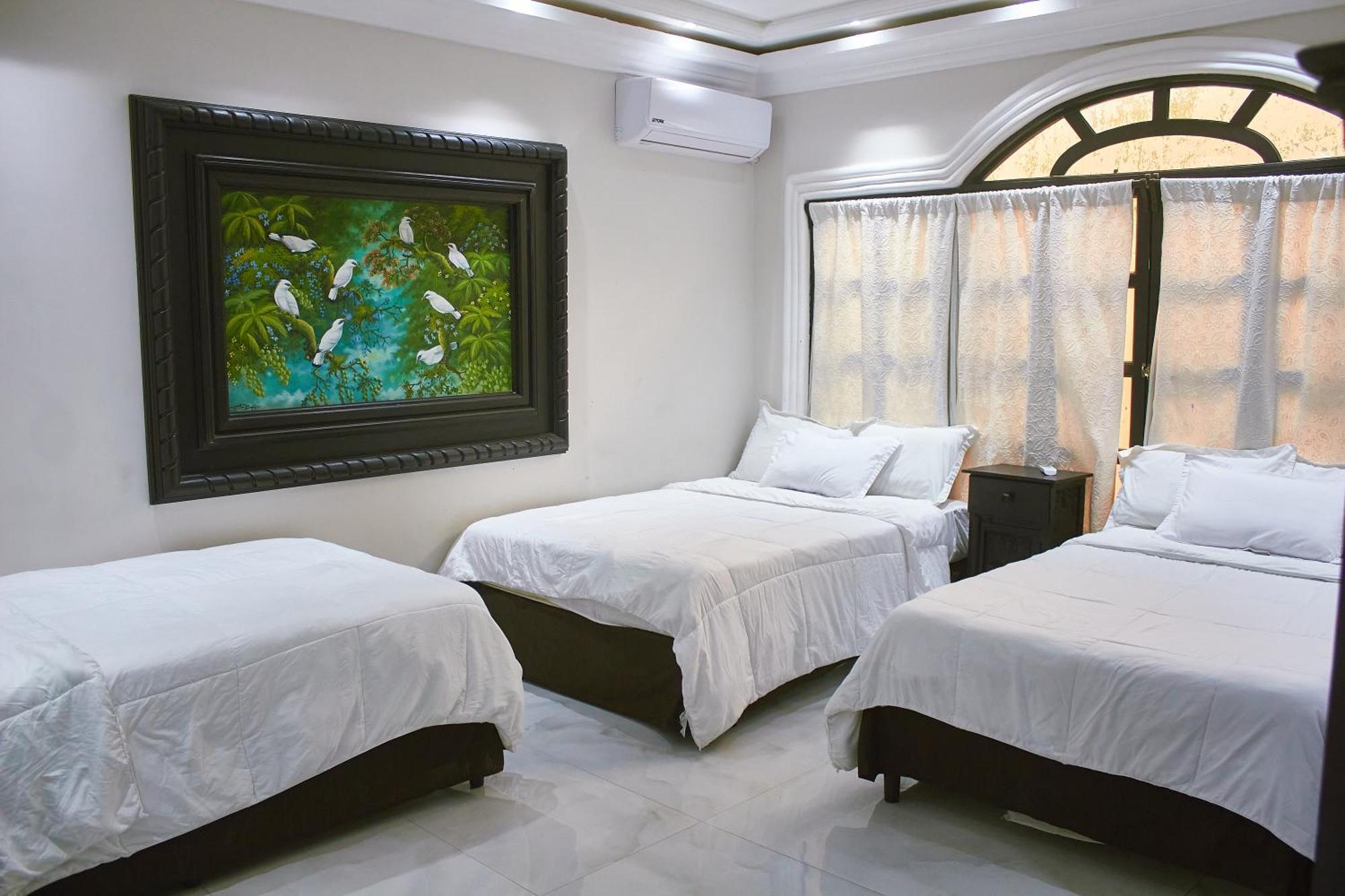 Hotel Villa Antigua San Salvador Dış mekan fotoğraf