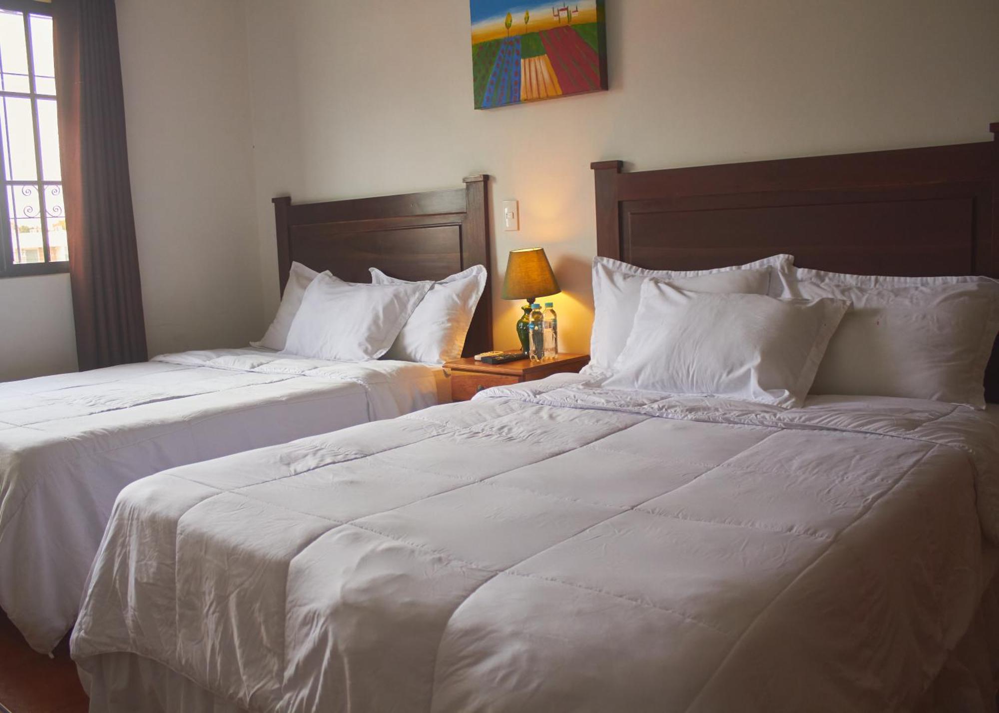 Hotel Villa Antigua San Salvador Dış mekan fotoğraf